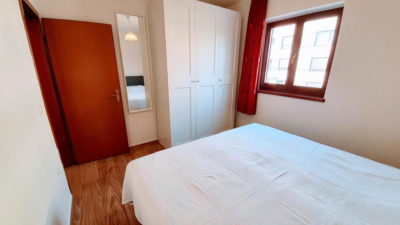 Luxury Apartment - Few Minutes From The Sea Porec Exterior photo